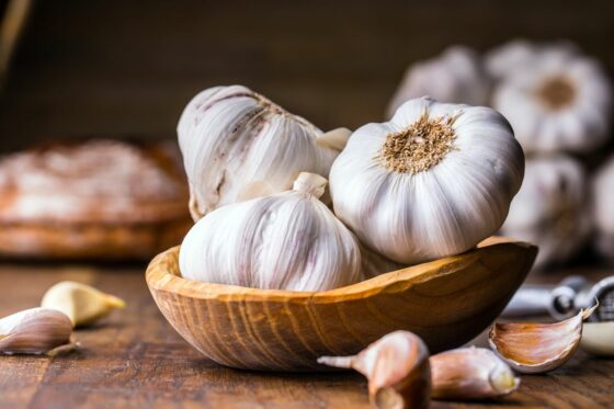 Knoblauch: Blüte, Pflege & Nährwerte