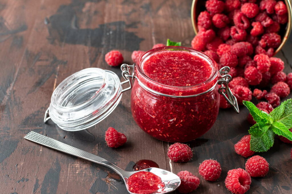 Himbeeren im Einmachglas