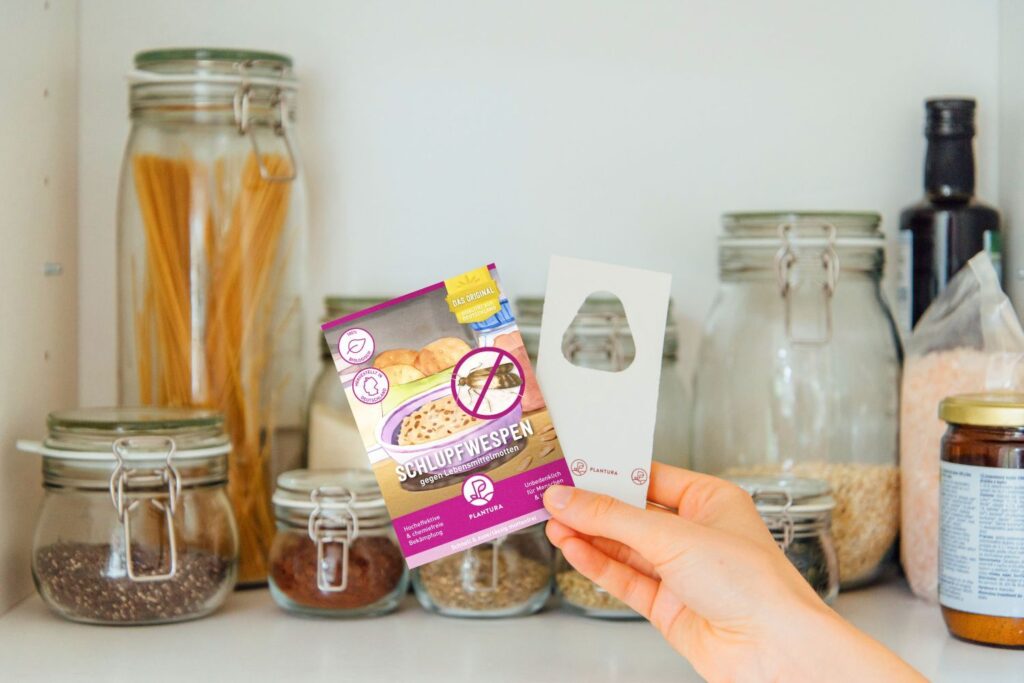 Plantura Schlupfwespenkarte gegen Lebensmittelmotten