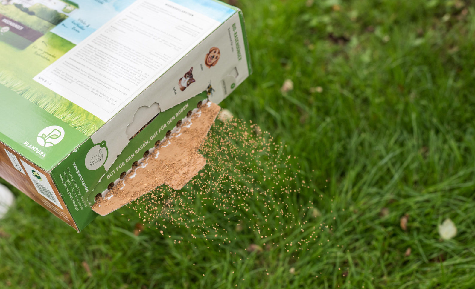 Rasendünger: Düngerübersicht für den perfekten Rasen