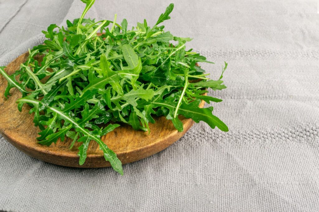 Rucola mit Eisen